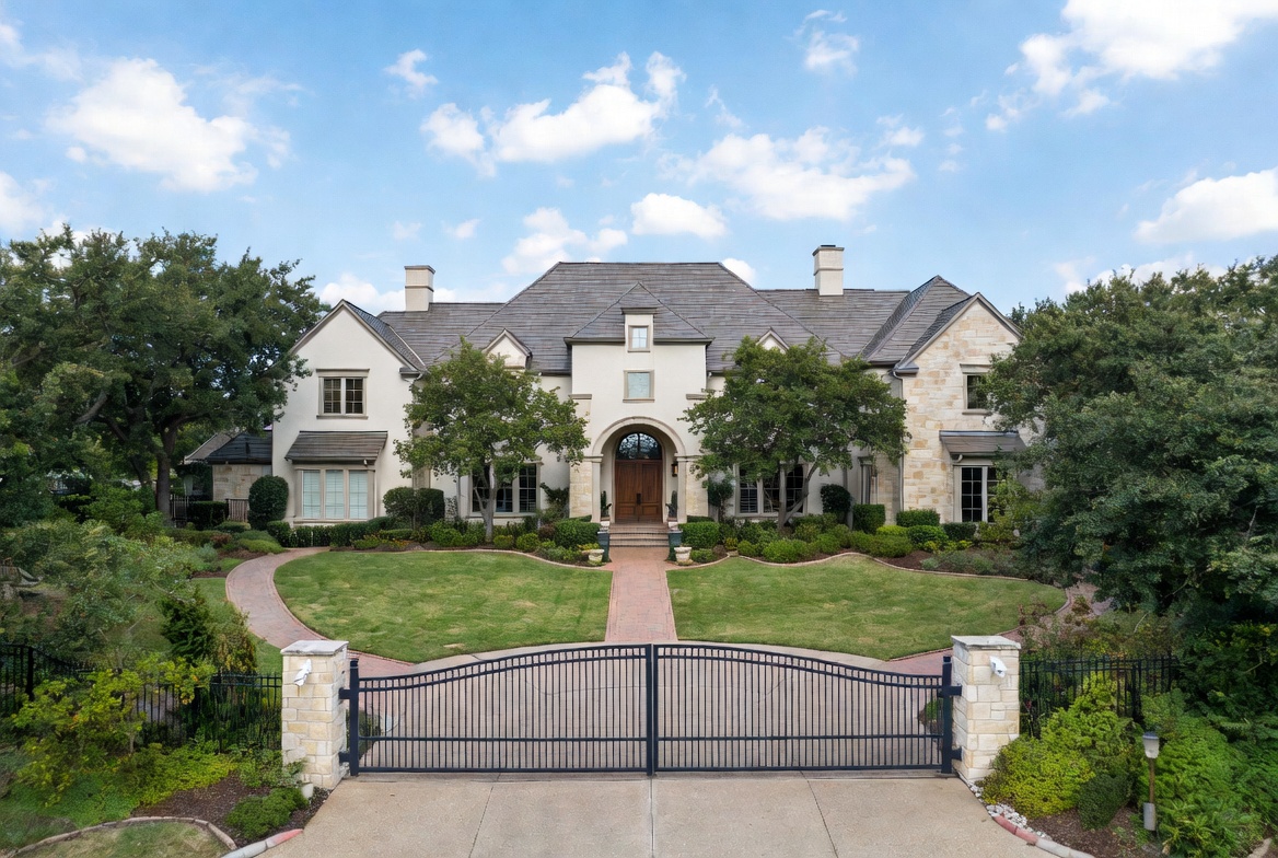 Luxury estate in Westover Hills Fort Worth